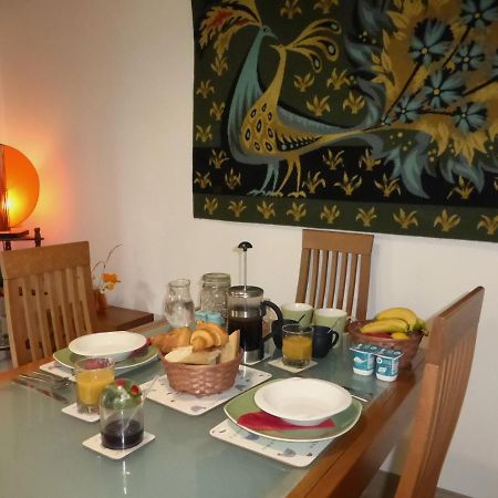 Chez Kate Bed & Breakfast Charroux  Ngoại thất bức ảnh